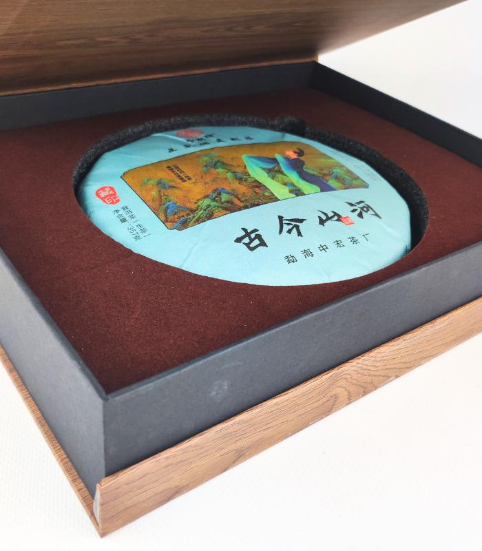 Шен Пуэр "Древние горы и реки" 357 грам