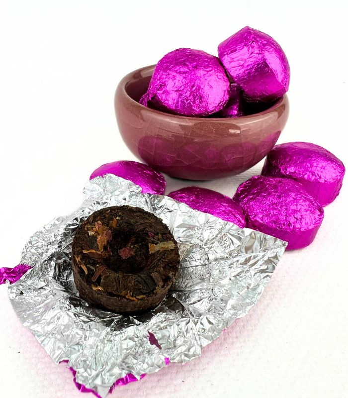 Шу Пуер з трояндою