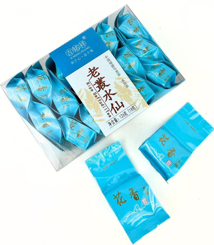 Нарцис з гори уі темний улун